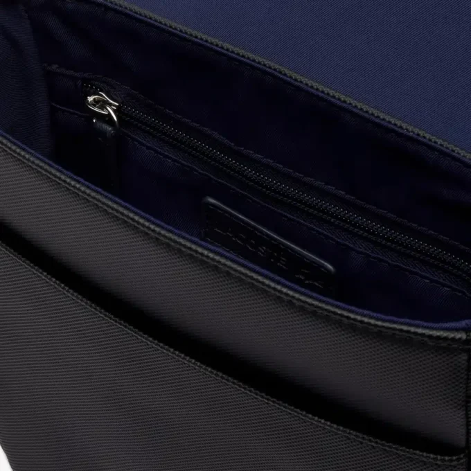 Classic Flap Close Shoulder Bag